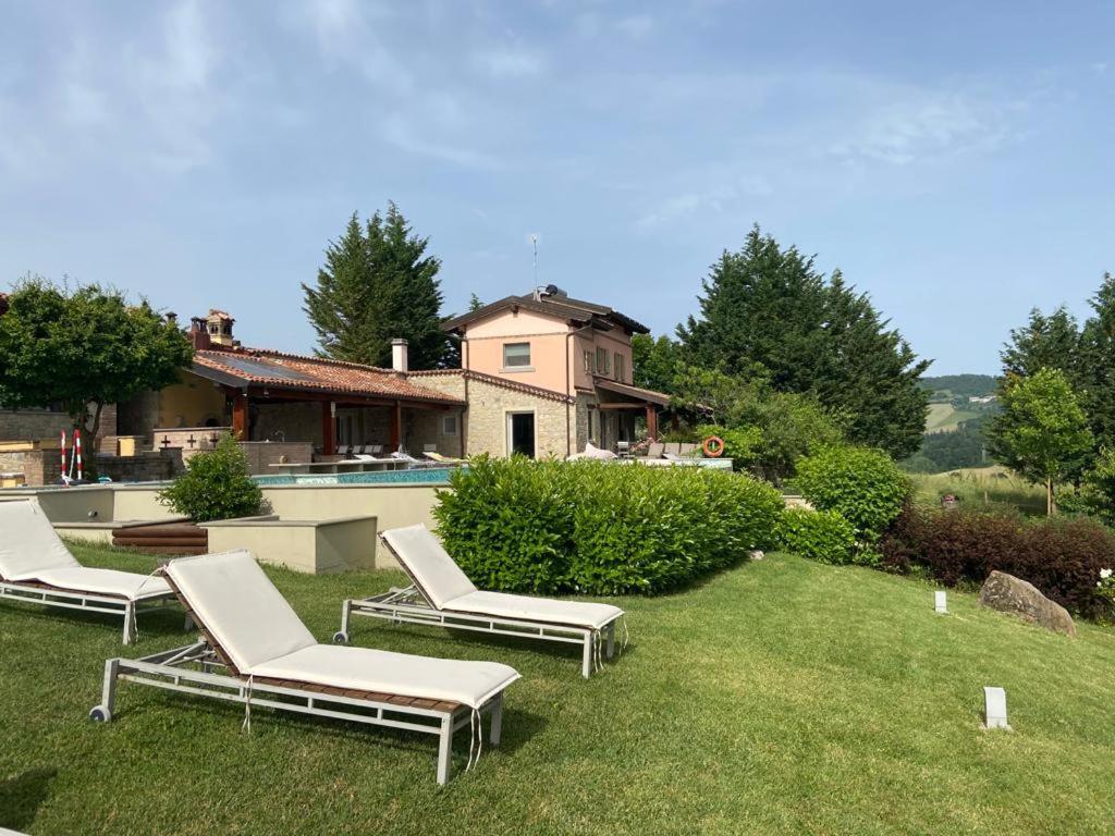 パヴッロ・ネル・フリニャーノ Agriturismo I Tassoniヴィラ エクステリア 写真