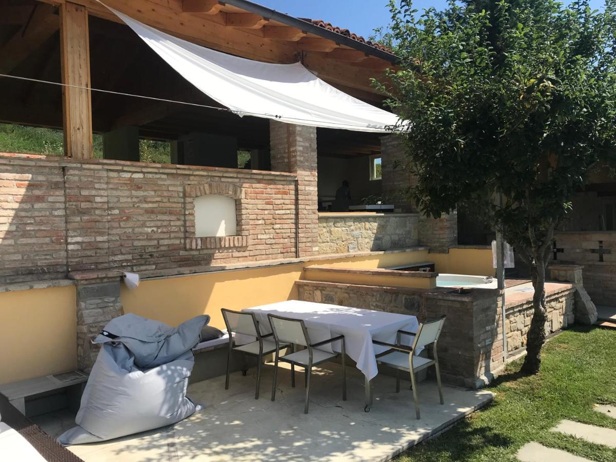 パヴッロ・ネル・フリニャーノ Agriturismo I Tassoniヴィラ エクステリア 写真