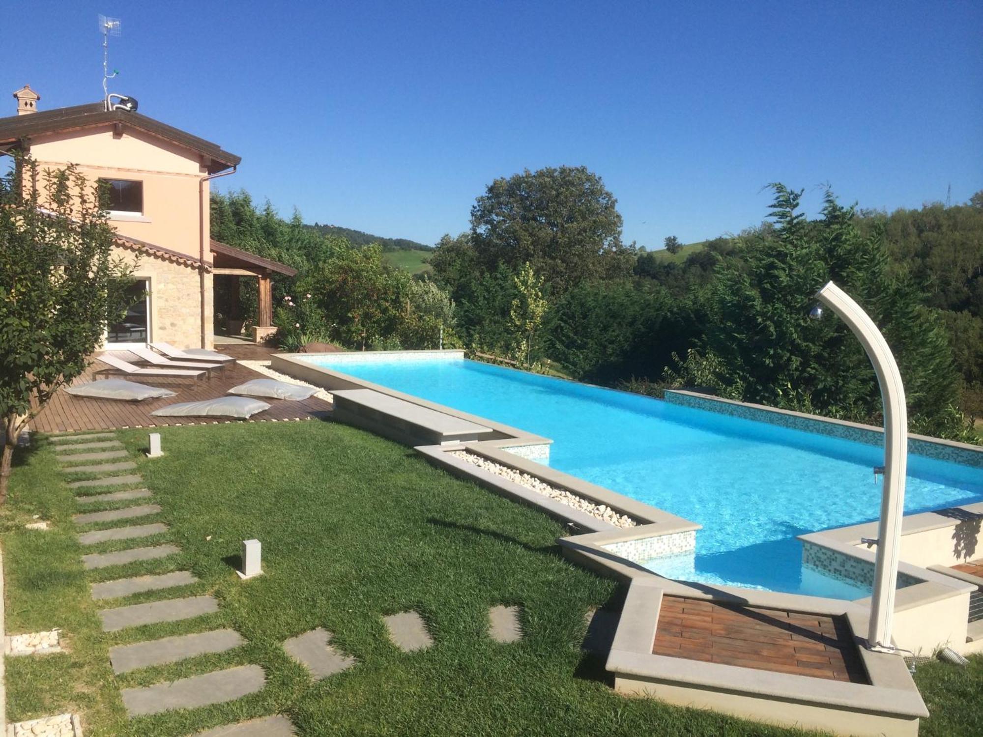 パヴッロ・ネル・フリニャーノ Agriturismo I Tassoniヴィラ エクステリア 写真