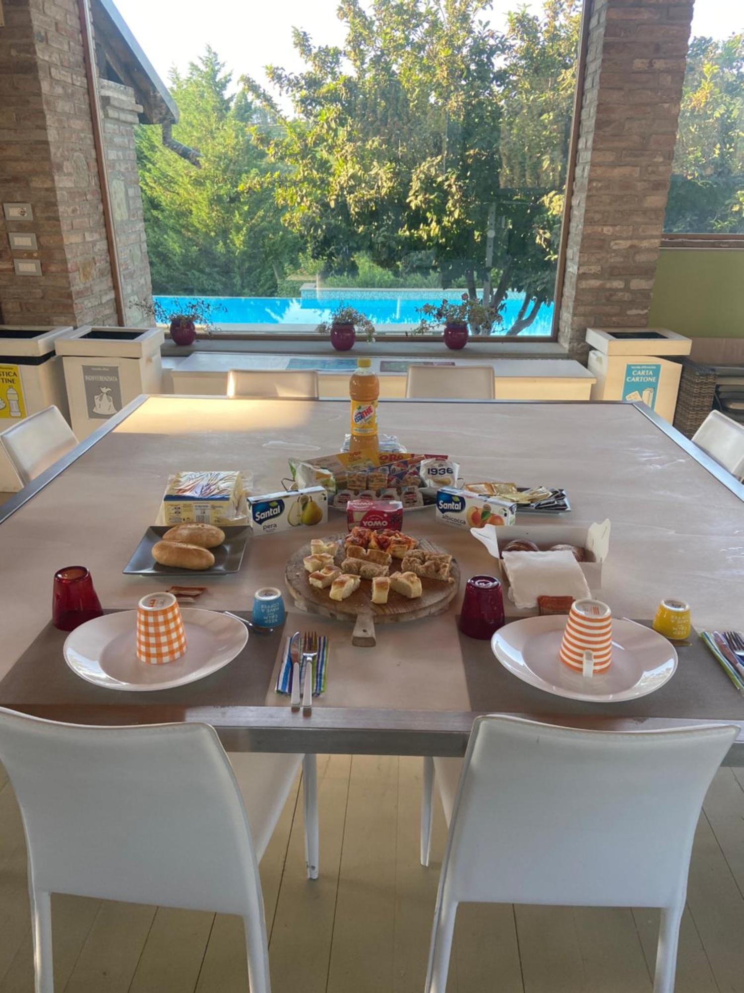 パヴッロ・ネル・フリニャーノ Agriturismo I Tassoniヴィラ エクステリア 写真