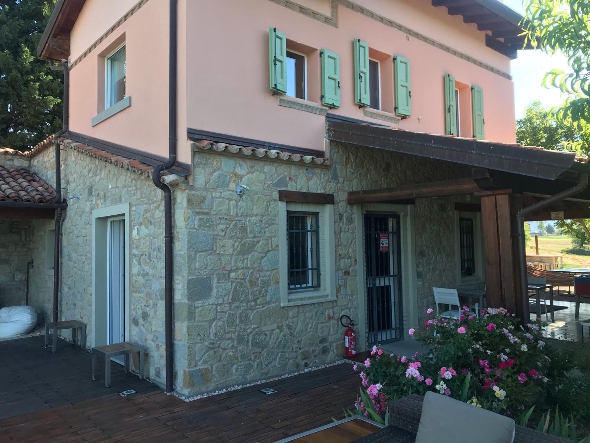 パヴッロ・ネル・フリニャーノ Agriturismo I Tassoniヴィラ エクステリア 写真